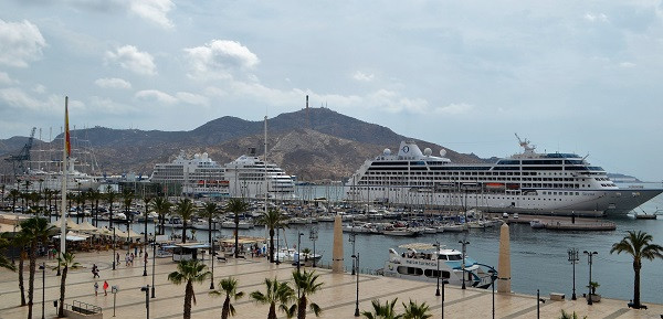 Puerto de Cartagena   Triple escala de cruceros