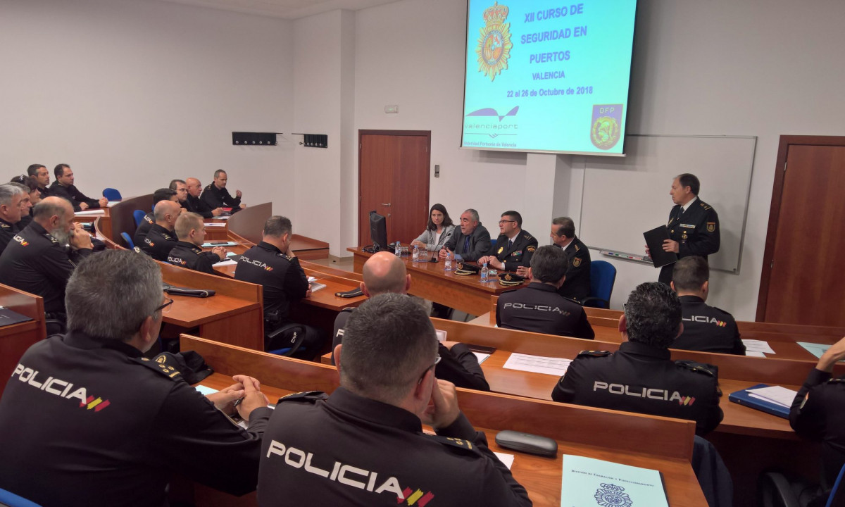 Valenciaport  Policu00eda Nacional   XII Curso Seguridad en puertos