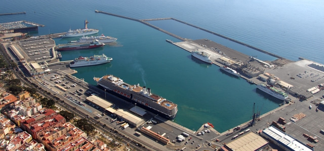 Puerto de Almería   panorámica
