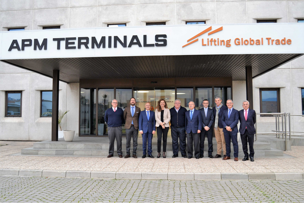 Visita presidenta Puertos APM Terminals Algeciras (1)
