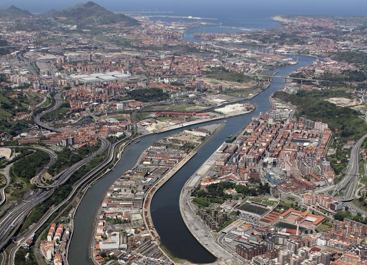 Puerto de Bilbao   Zorrotzurre