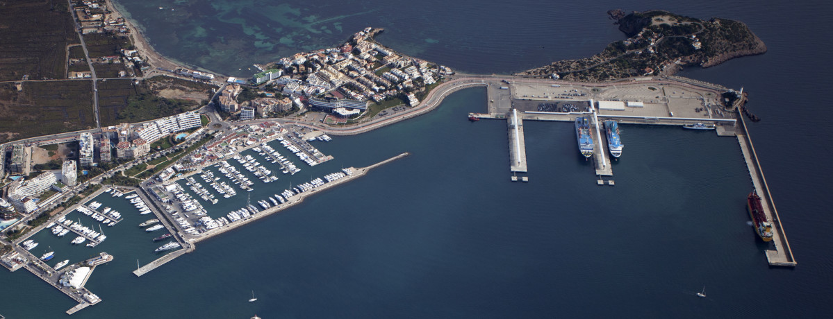 Puerto de Baleares   Marina Botafoch