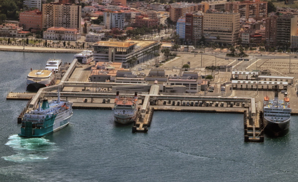 Puerto de Algeciras   Aeu0301rea. Terminal de pasajeros