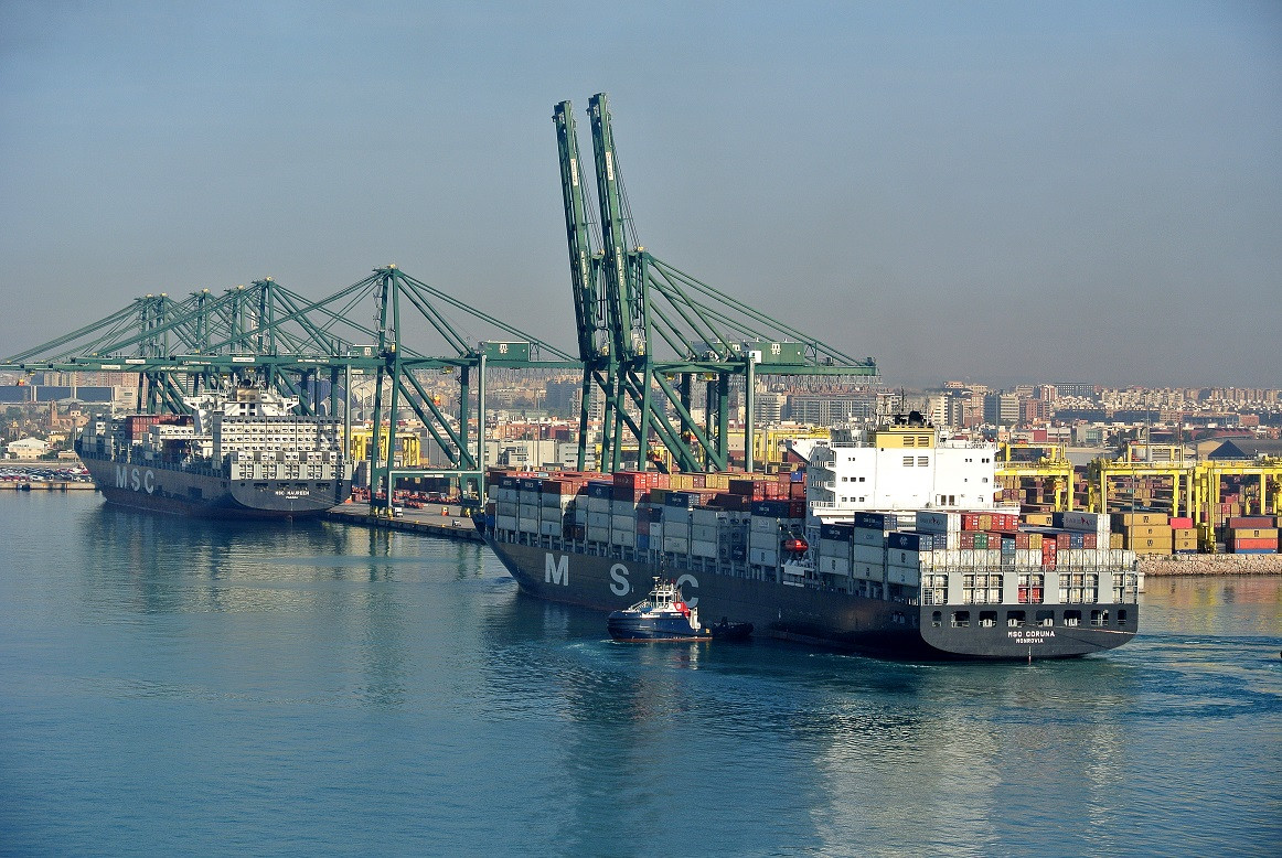 Puerto de Valencia   portacontenedores 2