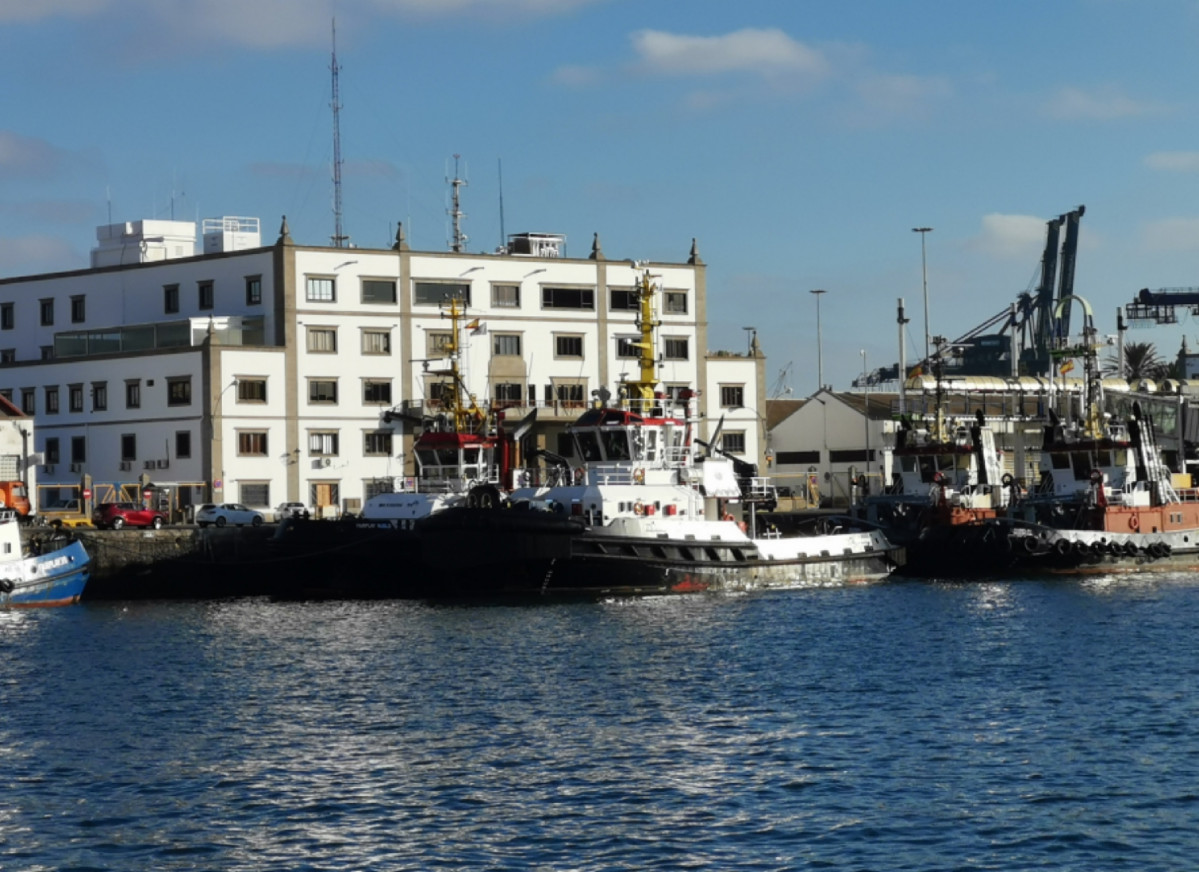 Puerto de Las Palmas   Remolcadores fairplay