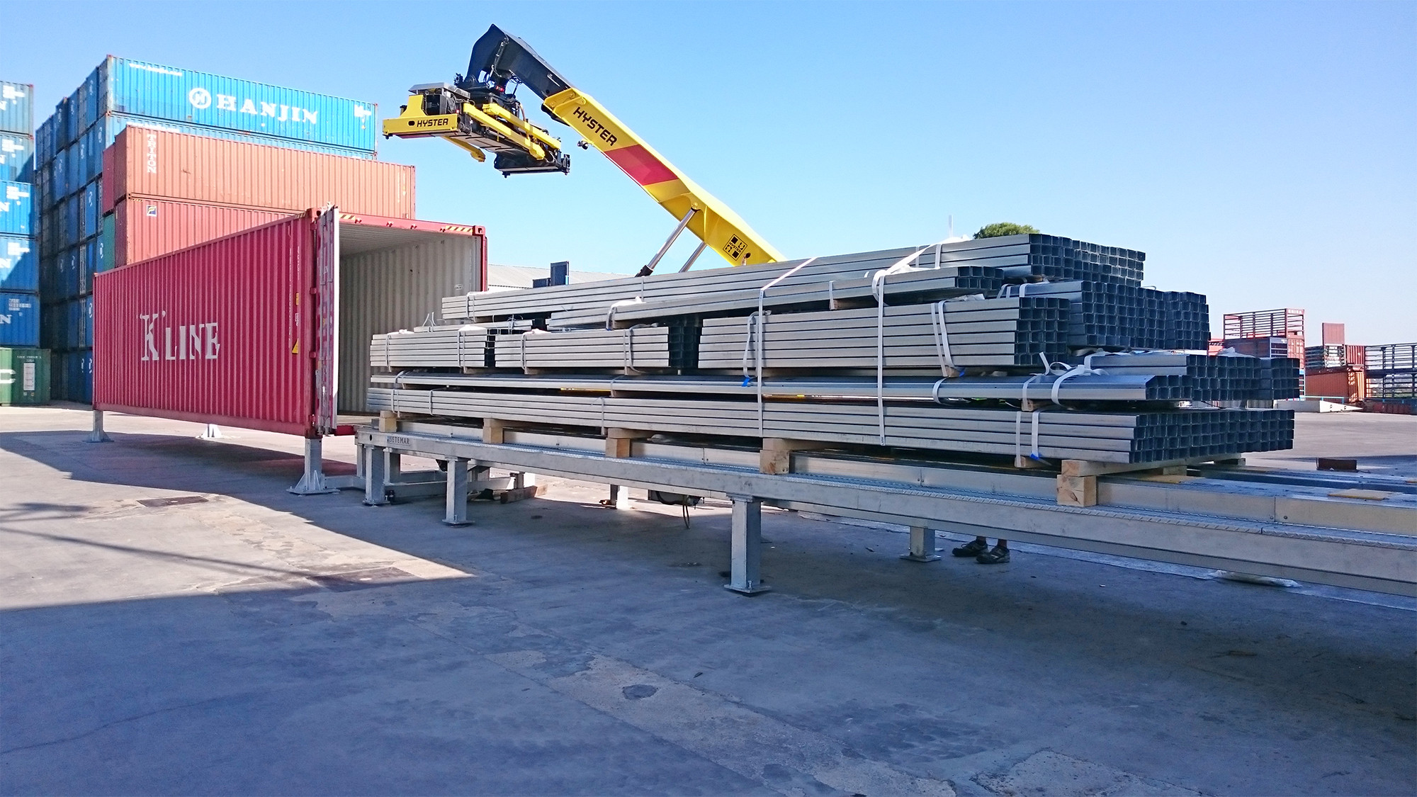 Load unload. Loading and unloading Operations. Logistics loading and unloading. Loading and unloading clamping System. Loading unloading Equipments Logistics.