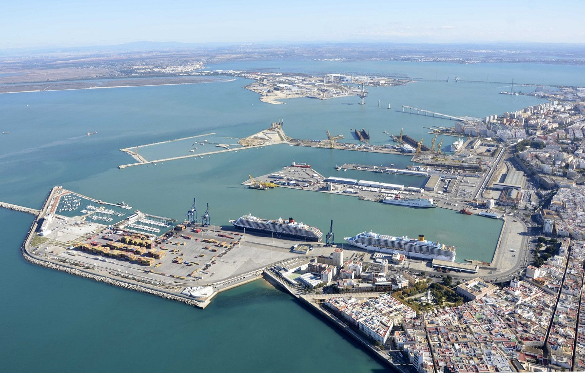 Puerto de Cádiz   panoramica general