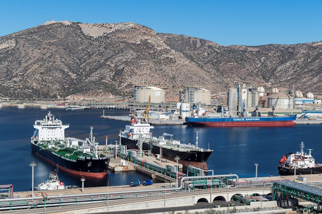 Puerto de Cartagena   Suministro de combustibles
