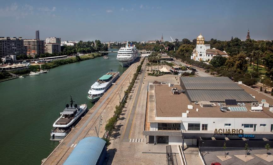 Puerto de Sevilla   Cruceros 2020