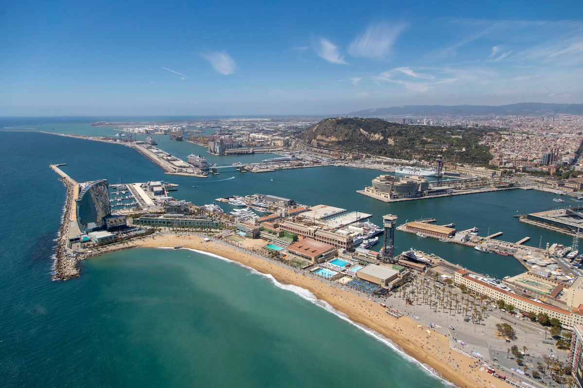 Port de Barcelona   panorámica 2020