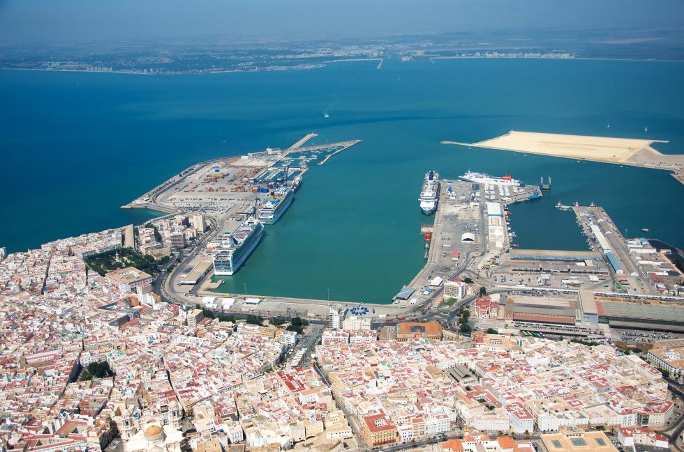 Puerto de Cádiz   dársena