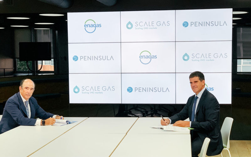 Marcelino Oreja CEO of Enagas and John A. Bassadone CEO of Peninsula at the signing of the agreement scaled e1623664005435