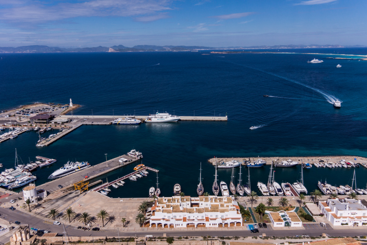Puertos de Baleares   atraques cruceros