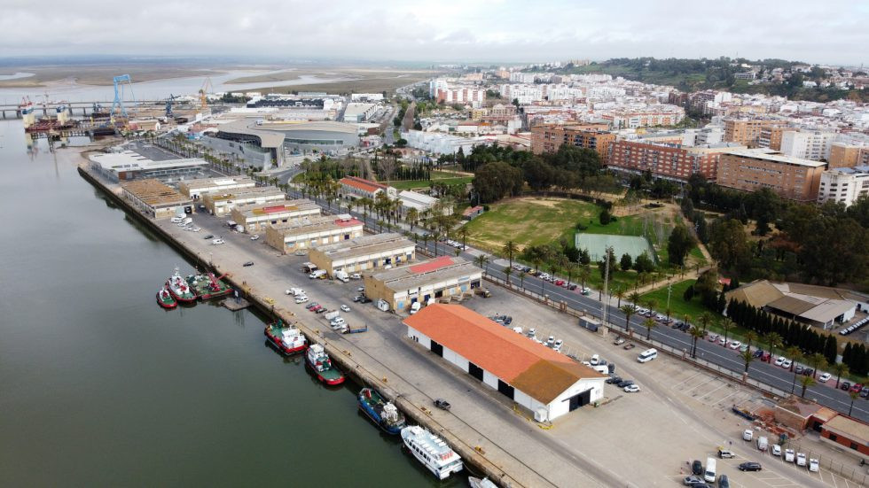 Puerto de Hueva   Muelle de Levante APH panoramica