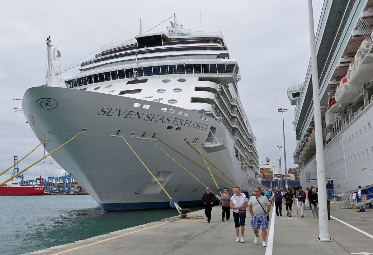 Puerto de Las Palmas   Seven Seas Explorer   Cruceros   nov18