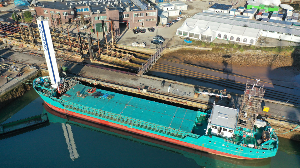 bound4blue-instala-en-Astander-su-sistema-eSAIL-en-“La Naumon”-02_960x540px.JPG